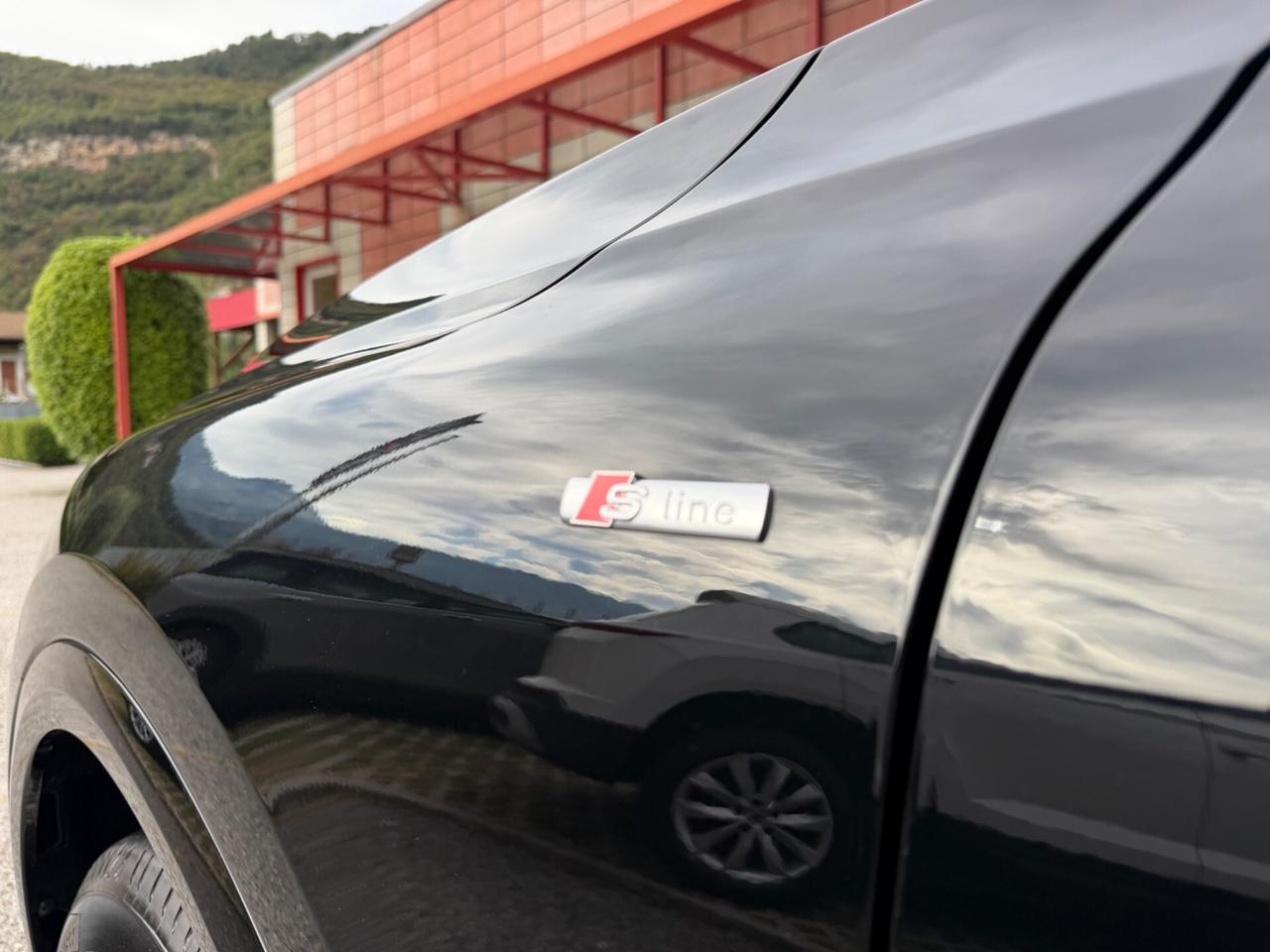 Audi Q5 SPORTBACK S-LINE quattro 4x4 FULL