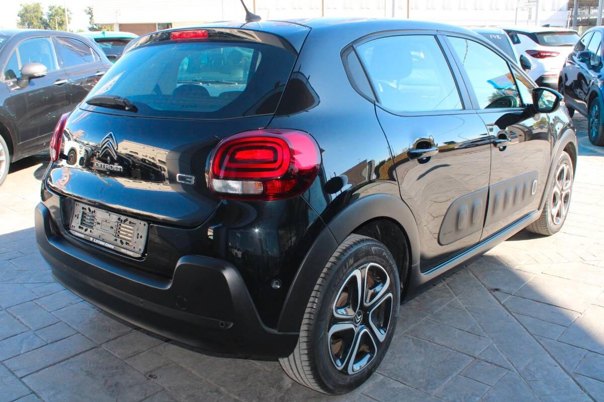 Citroen C3 1.2 puretech Shine s&s 110cv eat6 Con NAVIGATORE