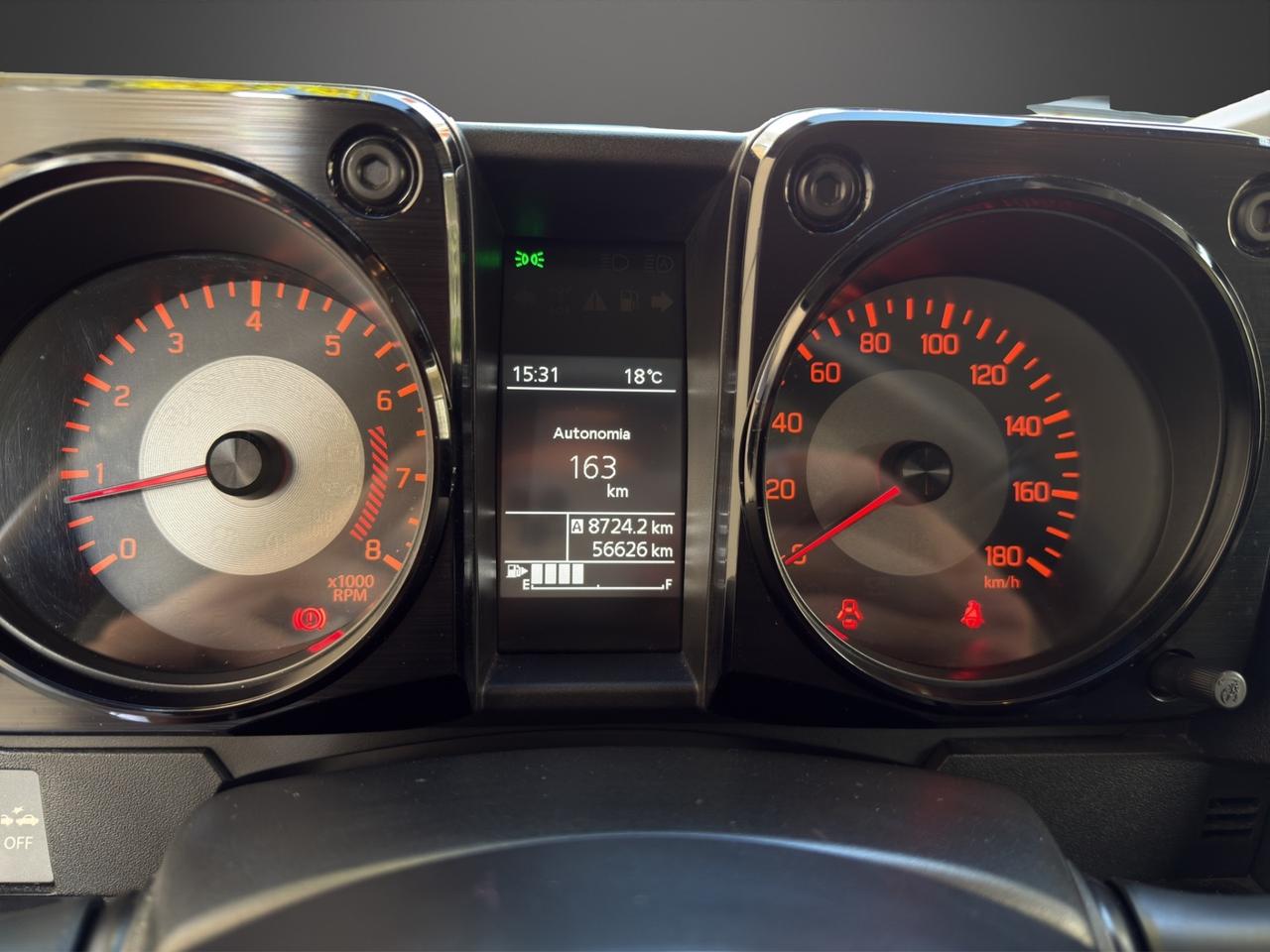 Suzuki Jimny 1.5 5MT Top
