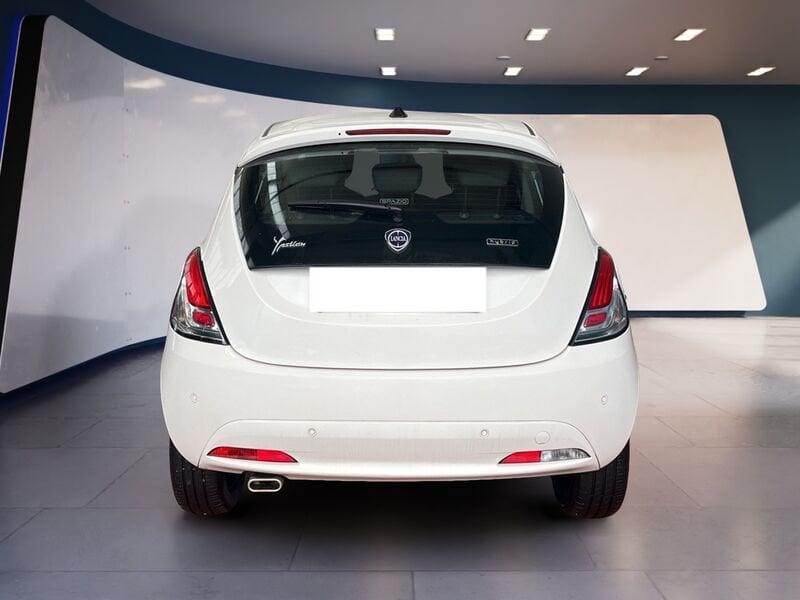 Lancia Ypsilon III 2021 1.0 firefly hybrid Gold s&s 70cv