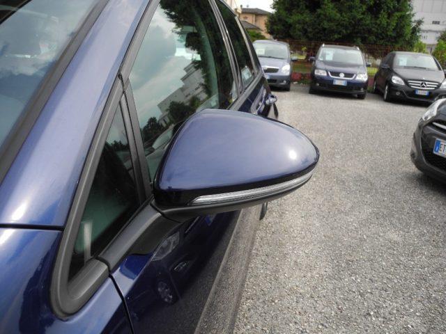VOLKSWAGEN Golf 1.6 TDI 115cv DSG 5p. -OK NEOPATENTATI- DA VETRINA