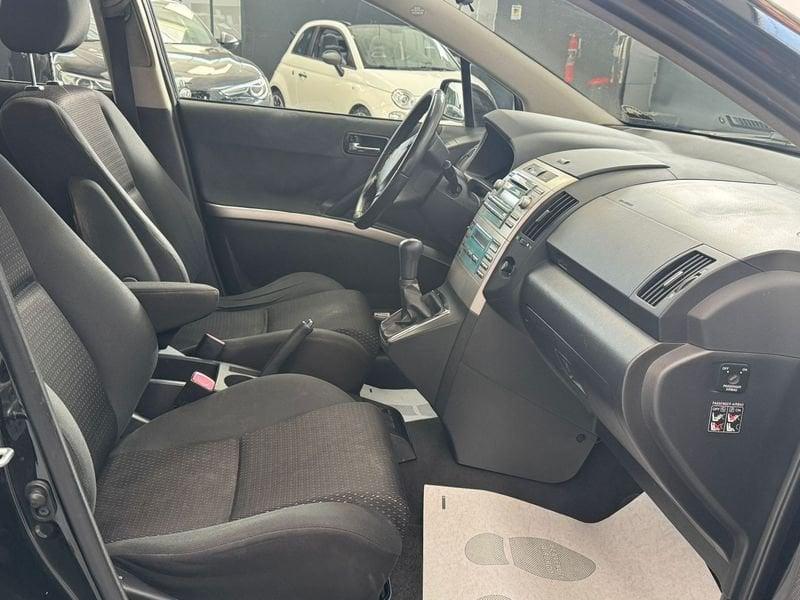 Toyota Corolla Corolla Verso 2.2 16V D-4D DPF MY'08