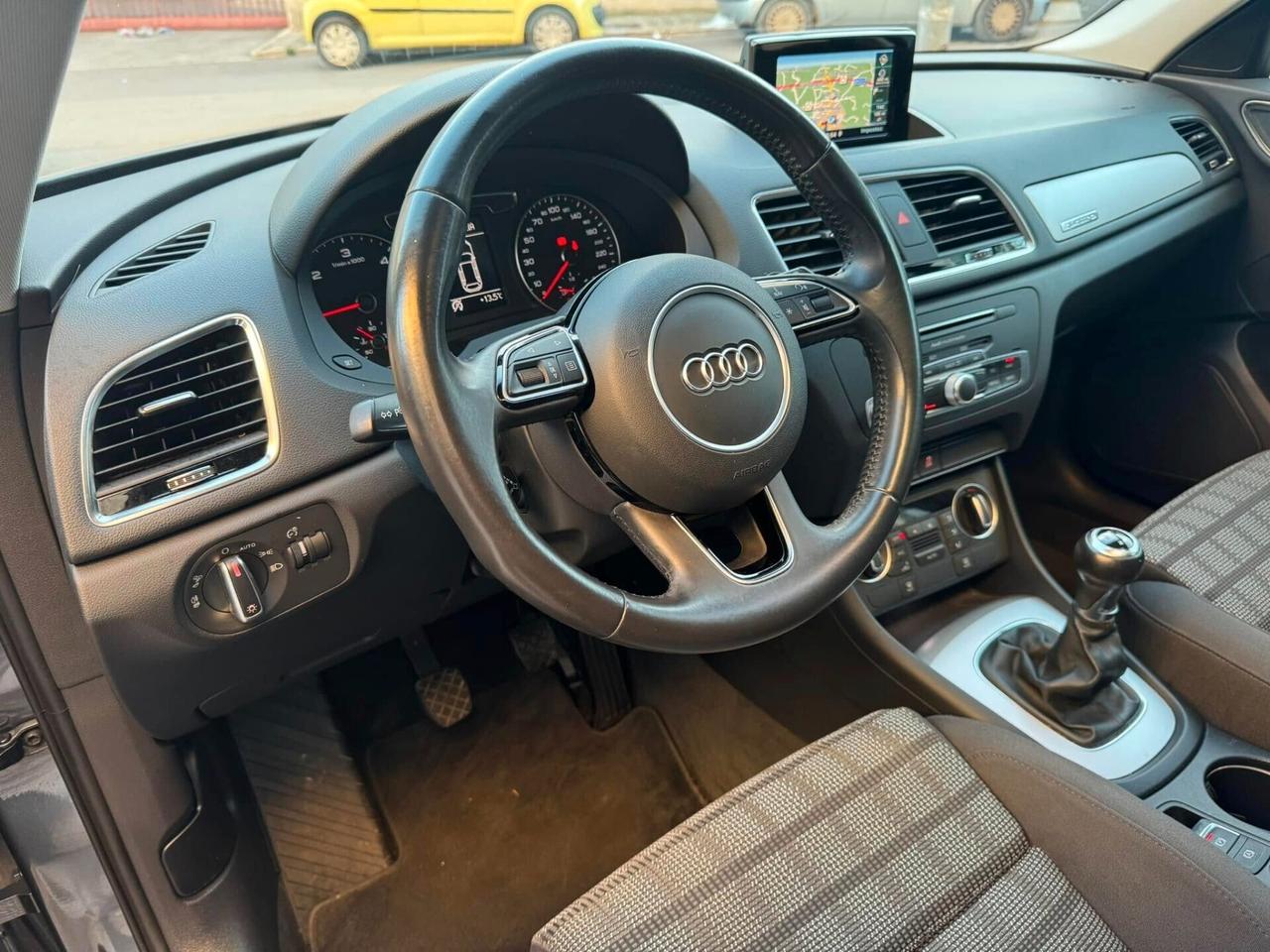 AUDI Q3 2.0 TDI 150 CV. SPORT TETTO NAVI BIXENO