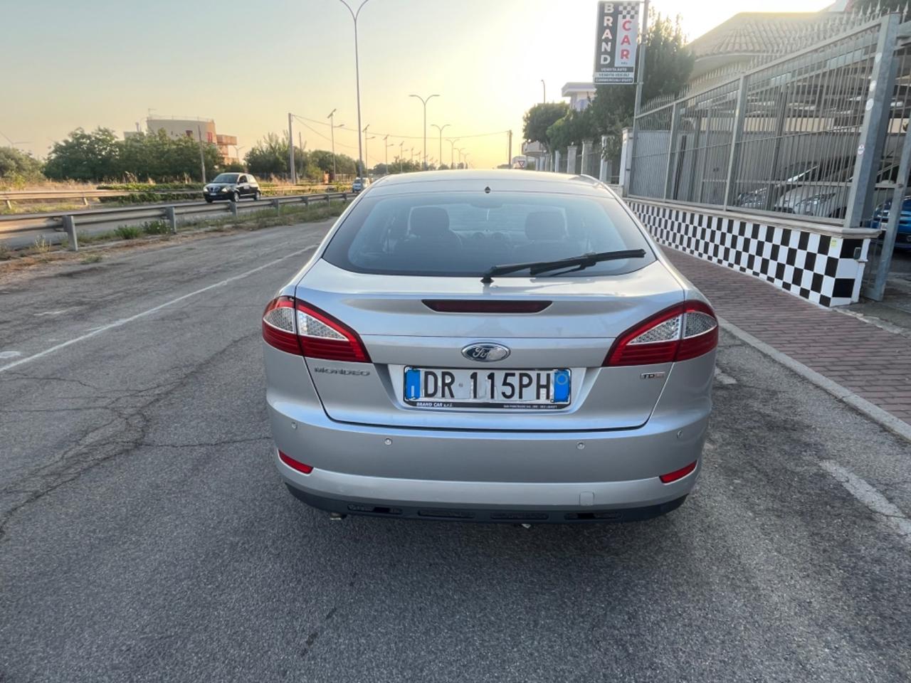 Ford Mondeo 2.0 TDCi 5 porte Titanium 2008