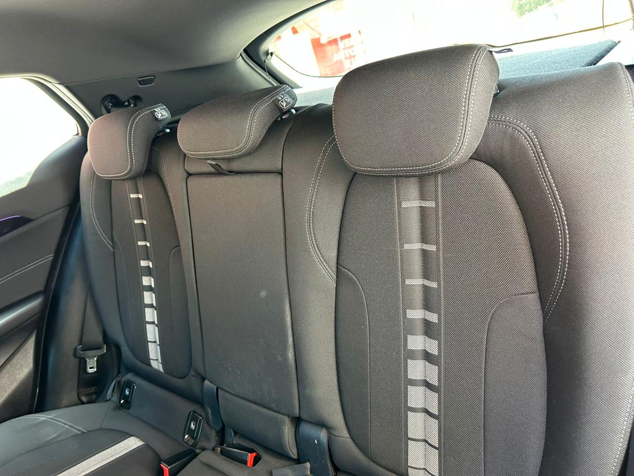 Bmw X2 sDrive18d Advantage Plus