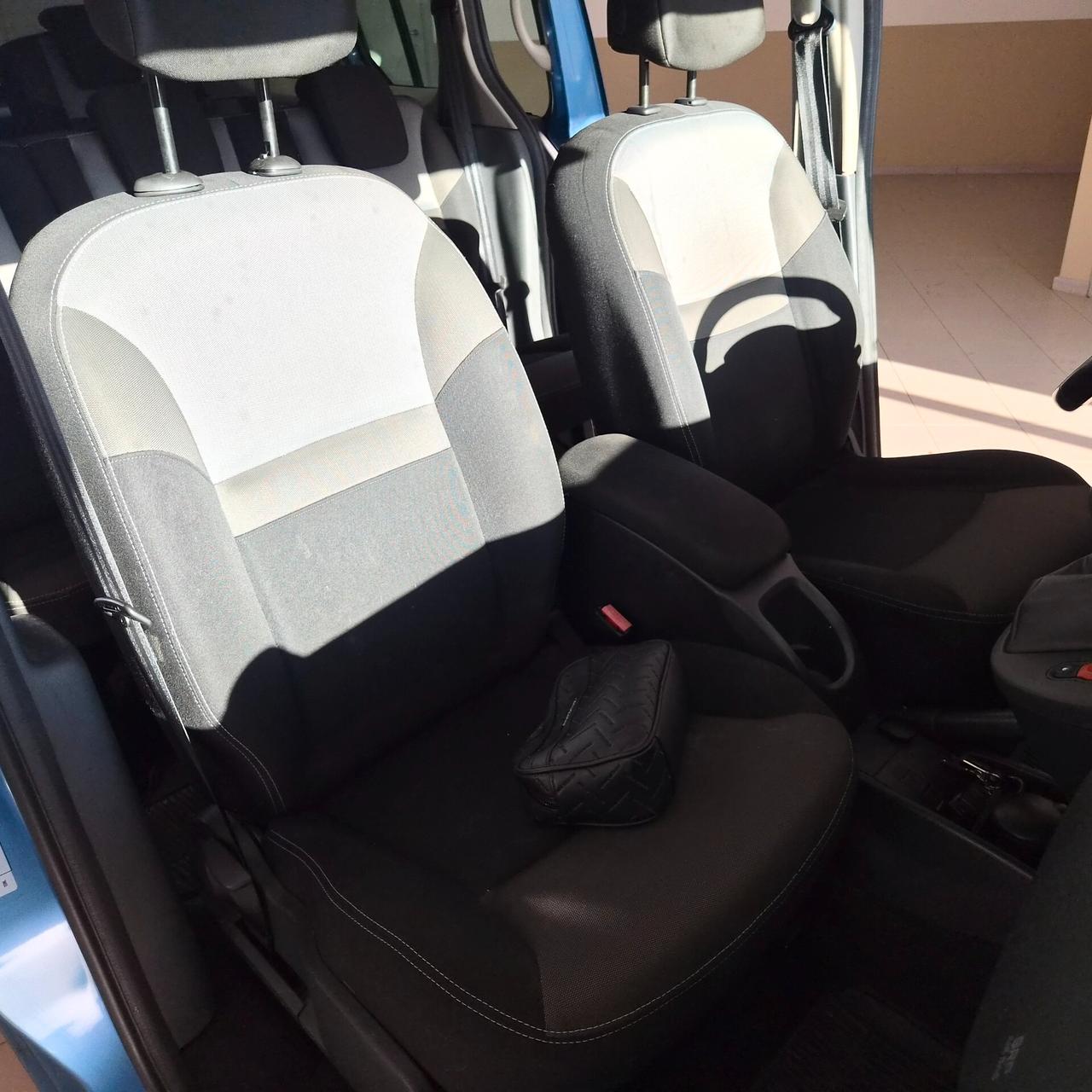 Renault Kangoo 1.5 dCi 110CV F.AP. S&S 4p. Express Maxi Energy