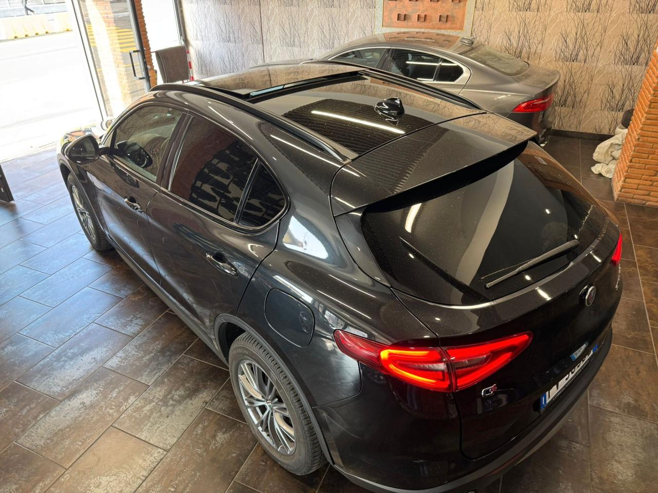 Alfa Romeo Stelvio 2.2 Turbodiesel 210 CV AT8 Q4 Super