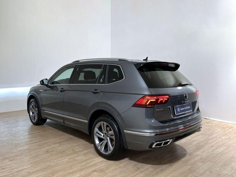 Volkswagen Tiguan Allspace 2.0 TDI SCR DSG 4MOTION R-Line 7 POSTI