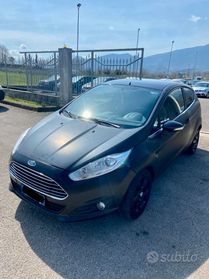 FORD Fiesta 1.4 BENZINA GPL TITANIUM