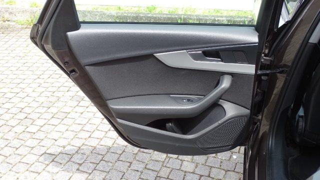 AUDI A4 Avant 40 TDI,190 cv, Automatica "Stronic" Business