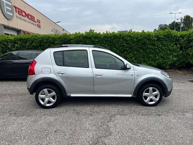 Dacia Sandero Stepway 1.6 8V GPL 85CV