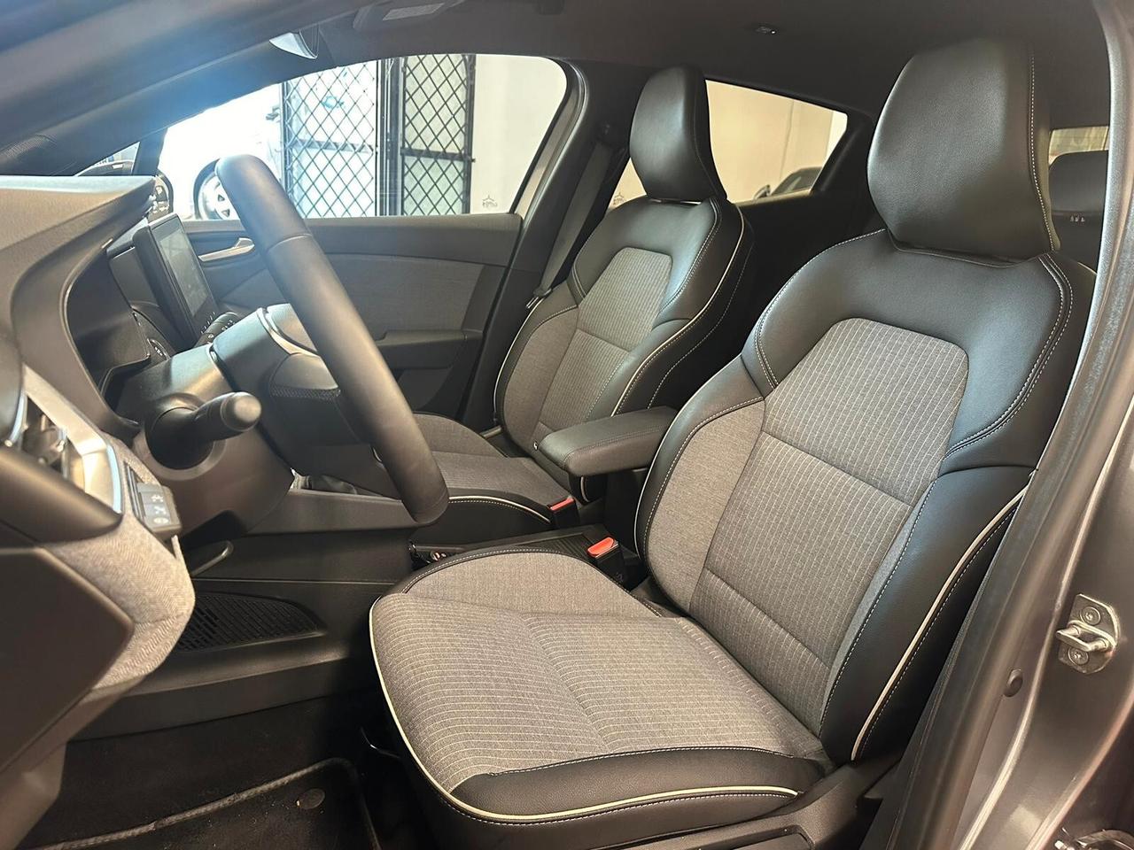 Renault Clio TCe 90 CV 5 porte Techno