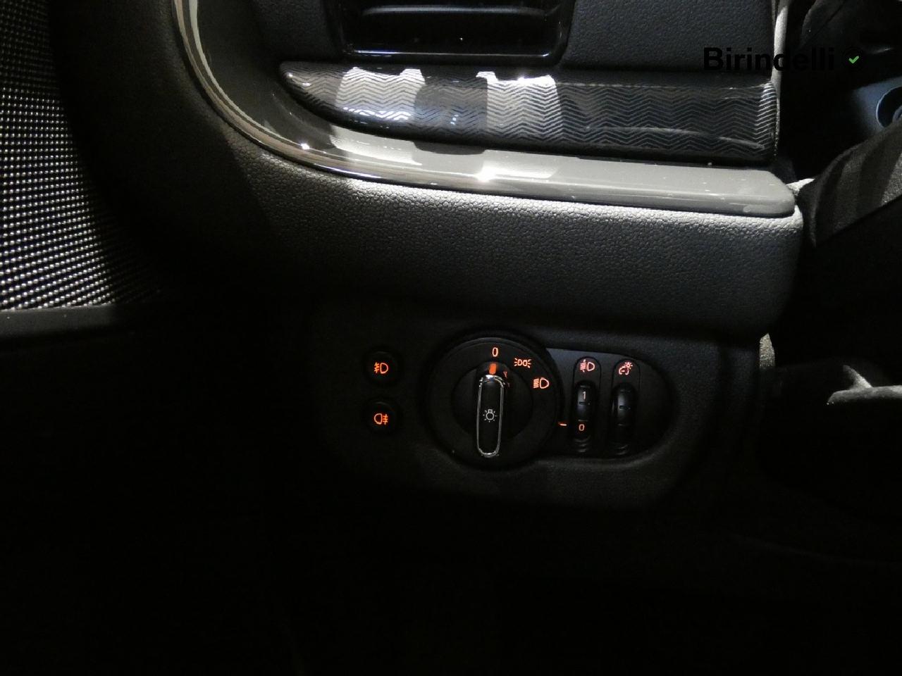 MINI Mini Clubman (F54) - Mini 2.0 Cooper D Business Clubman Automatica