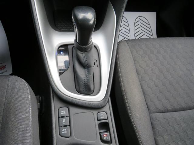 TOYOTA Yaris 1.5 Hybrid 5P AUTOMATICA