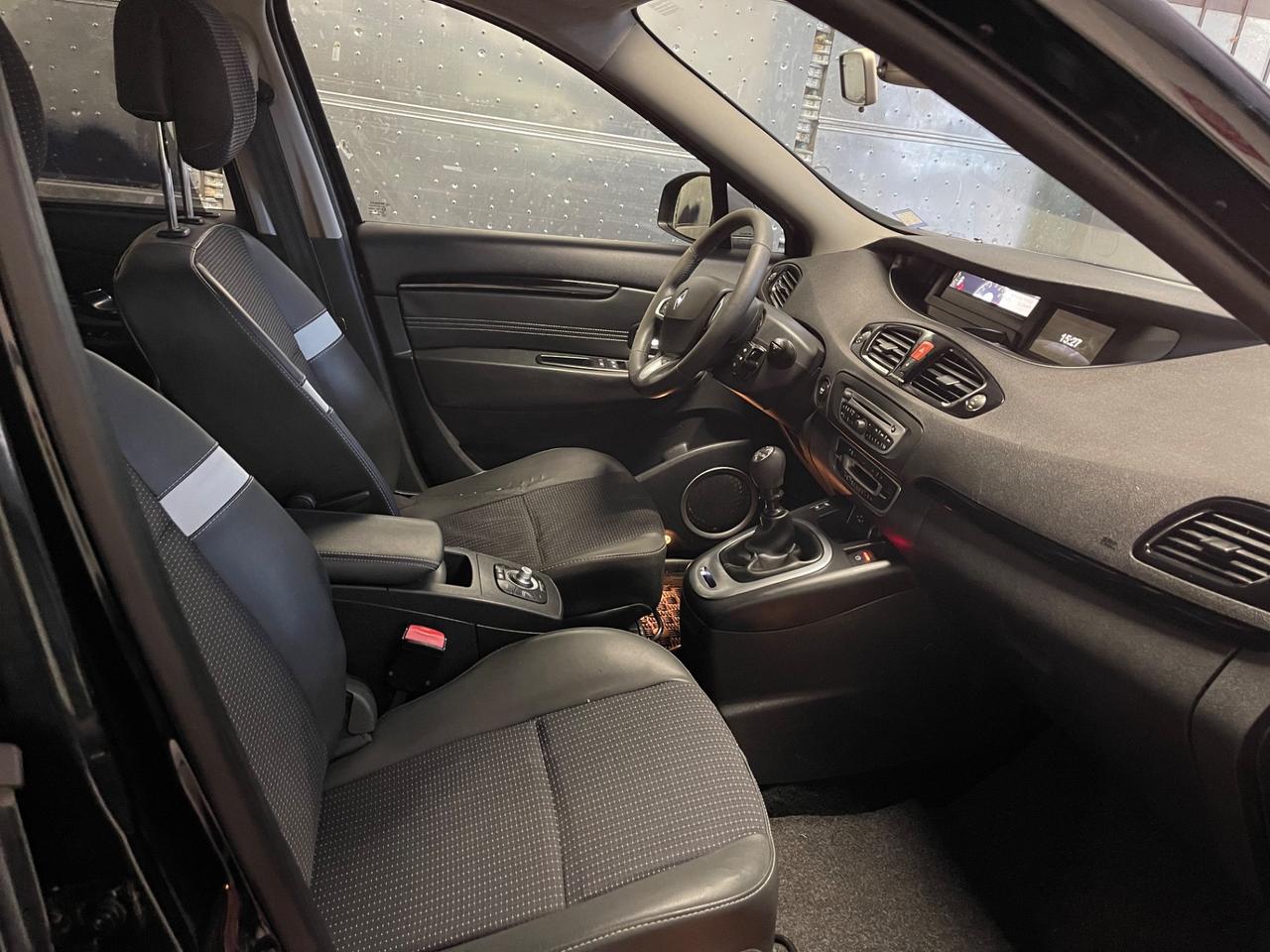 Renault Scenic Scénic X-Mod 1.5 dCi 110CV Dynamique