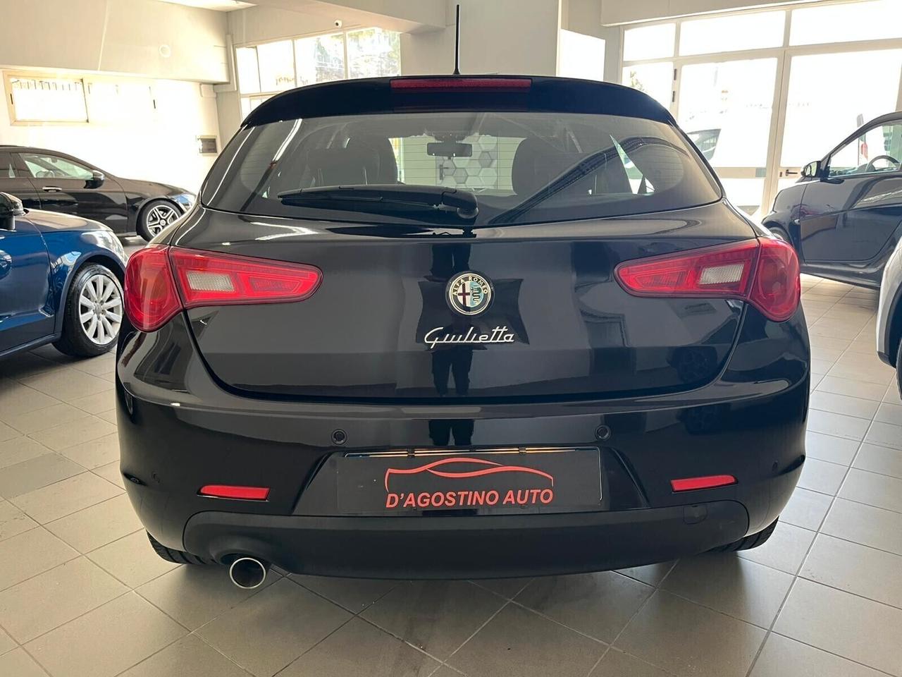 Alfa Romeo Giulietta 1.6 JTDm-2 105 CV Exclusive