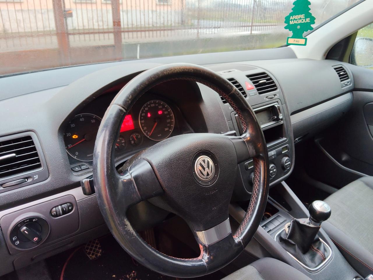 Volkswagen Golf 1.6 GPL 2006