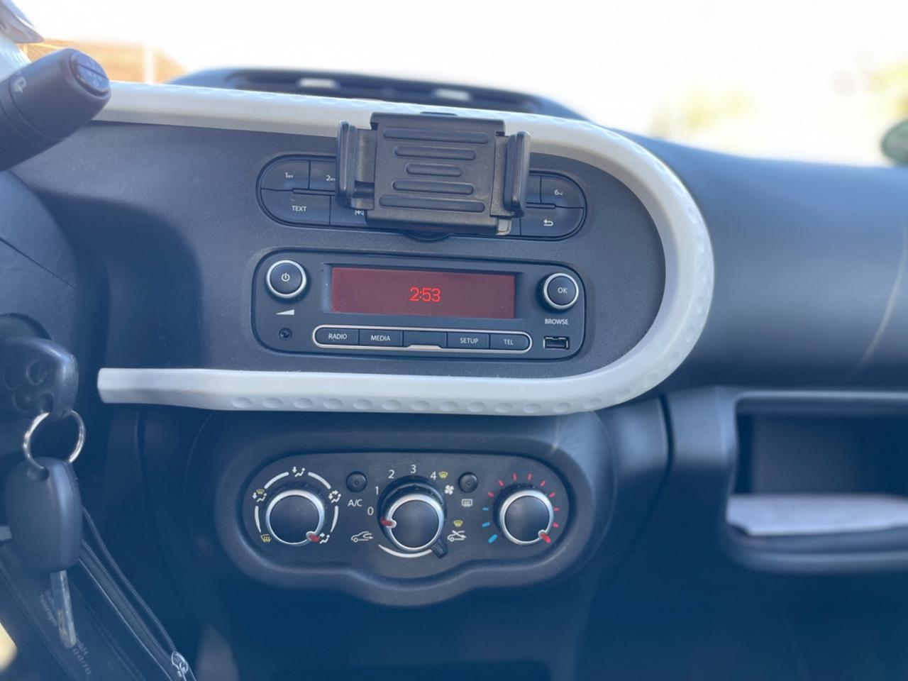 Renault Twingo 1.0 SCe Live