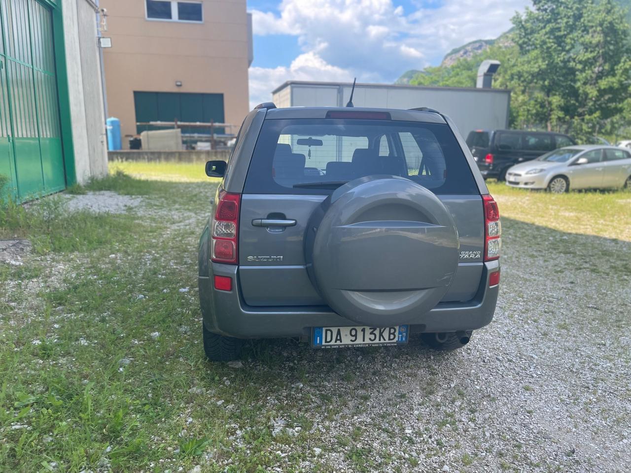 Suzuki Grand Vitara Grand Vitara 1.9 DDiS 5 porte SOLO 130. MilMILA KM