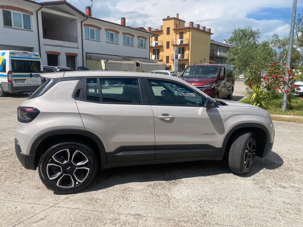 Jeep Avenger 1.2 Turbo 100 CV Altitude