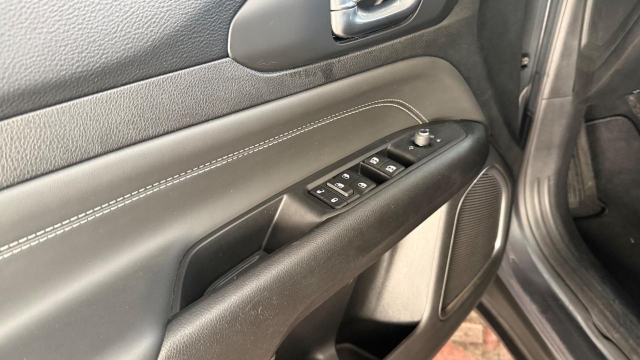 Jeep Compass 1.3 Turbo T4 190 CV PHEV AT6 4xe Business Plus