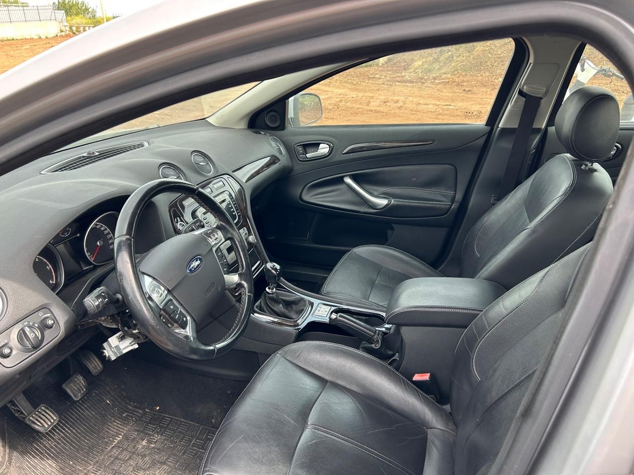 Ford Mondeo 2.0 TDCi 140 CV 4 porte Titanium DPF