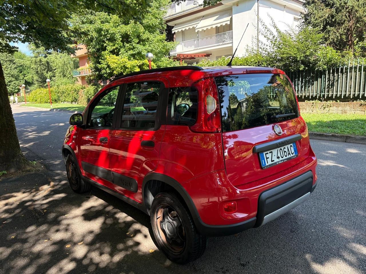 Fiat Panda 0.9 TwinAir Turbo S&S 4x4 Trussardi