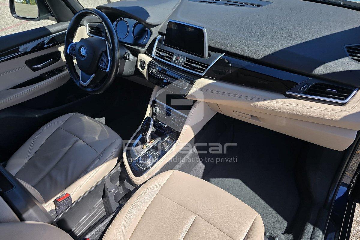 BMW 218d Active Tourer Luxury