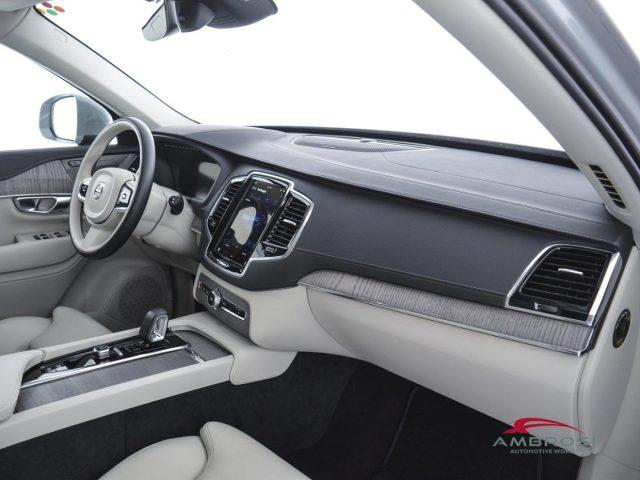 VOLVO XC90 2.0 b5 Plus Bright awd 7p.ti auto