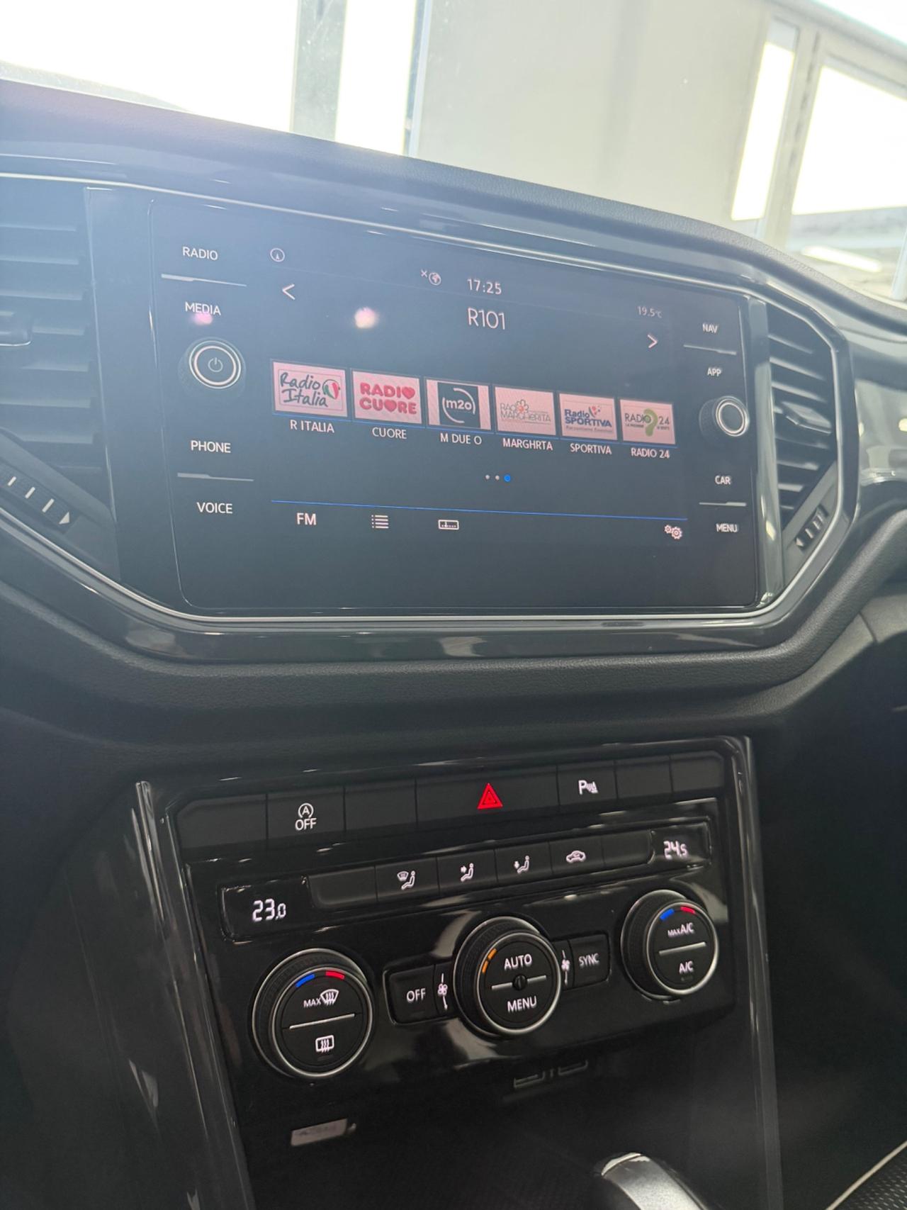 VW T-Roc 2.0 TDI SCR 150 CV DSG Style FINANZIABILE