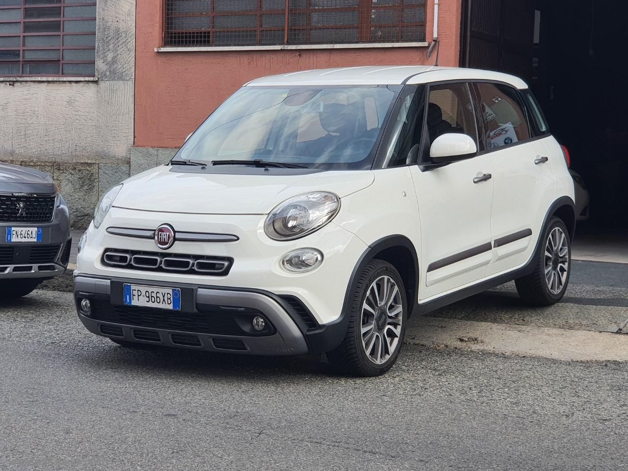 FIAT 500L 1.3 MJT 95 CV Dualogic Cross
