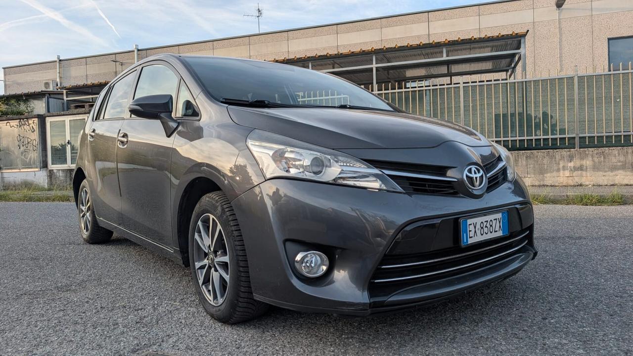 Toyota Verso 1.6 D-4D 7 posti Business Pack