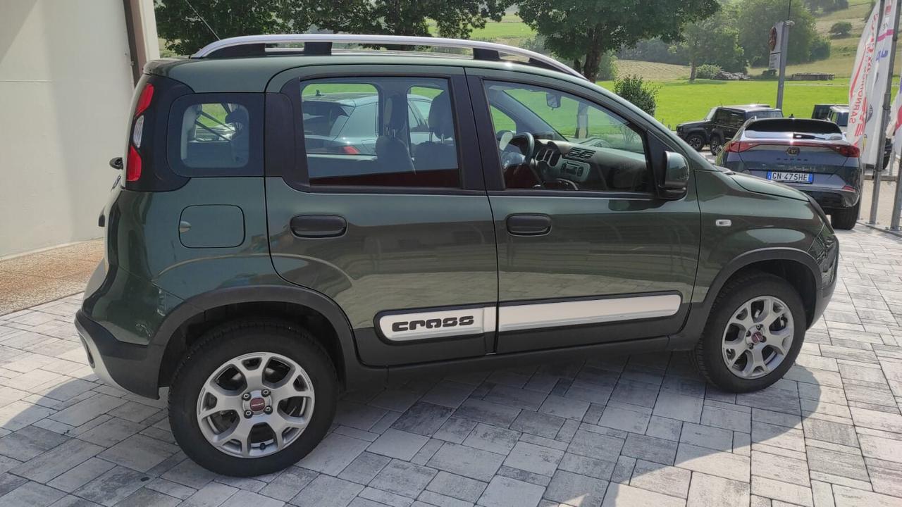 FIAT PANDA CROSS 1.3 MJT 95CV 5 POSTI EURO 6