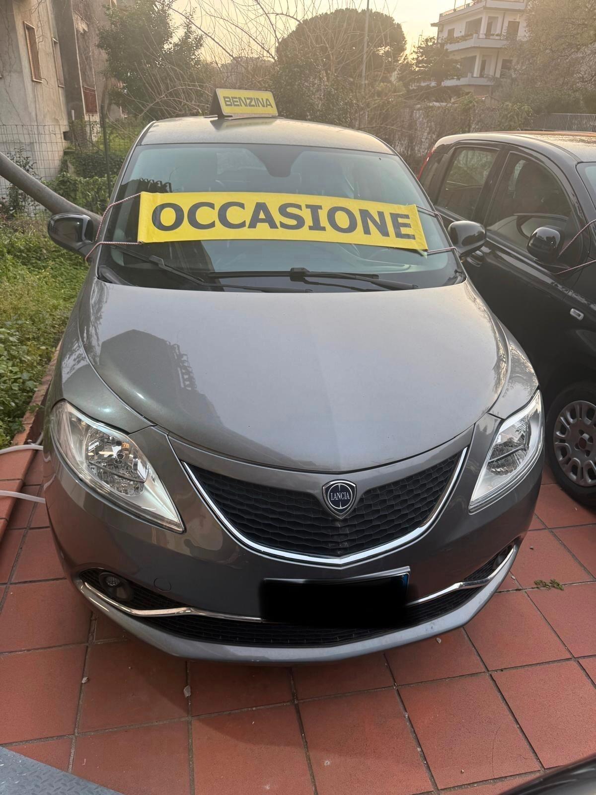 Lancia Ypsilon 0.9 TwinAir 85 CV 5 porte Metano Ecochic Gold