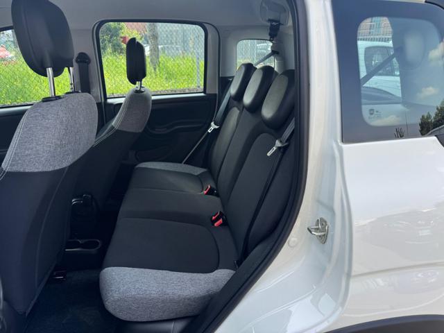 FIAT Panda 1.0 FireFly Hybrid City Cross KM.0 PRONTA CONSEGNA