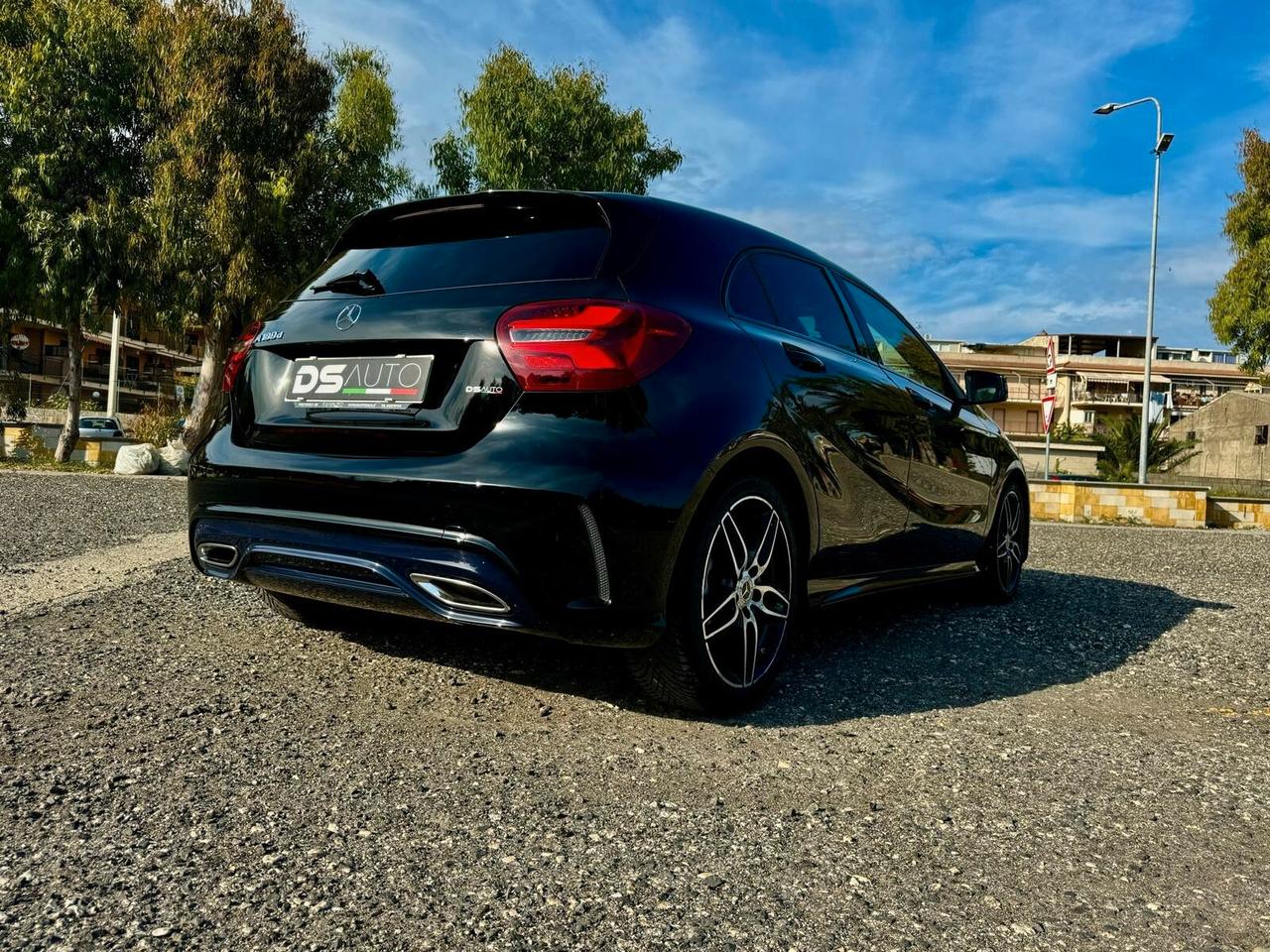 MERCEDES- BENZ A 180 d AUTOMATIC PREMIUM