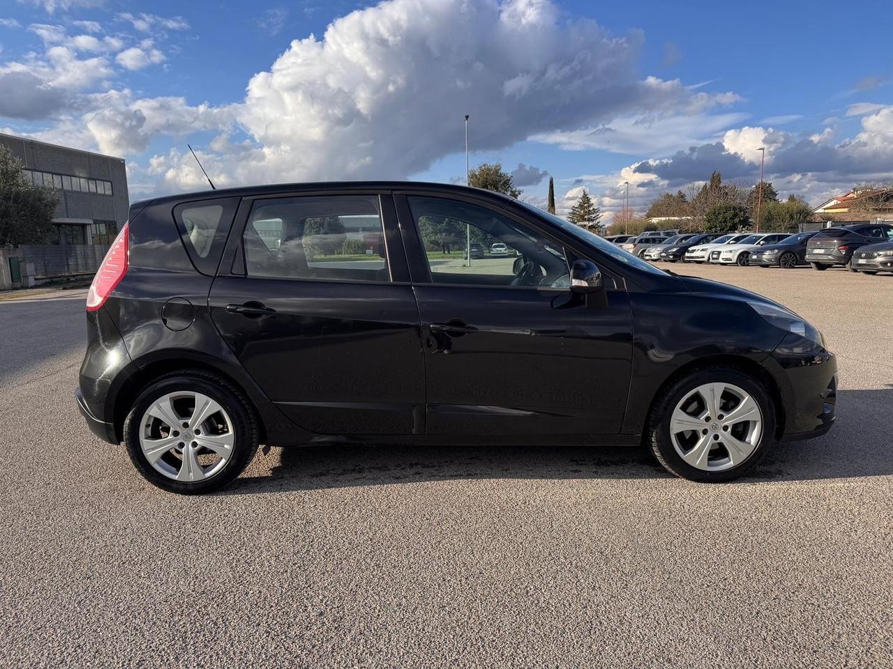 Renault Scénic X-Mod 1.5 dCi 110CV Luxe