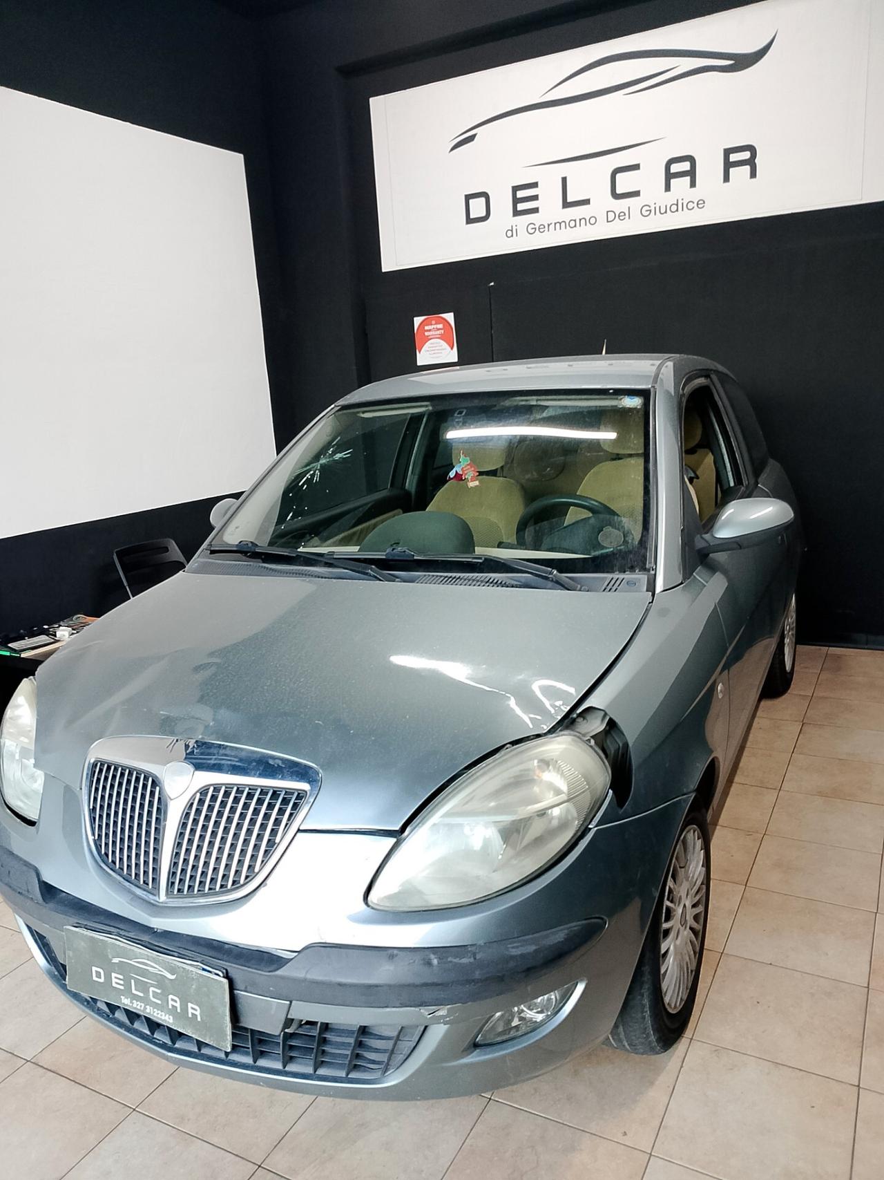 Lancia Ypsilon 1.2 Argento