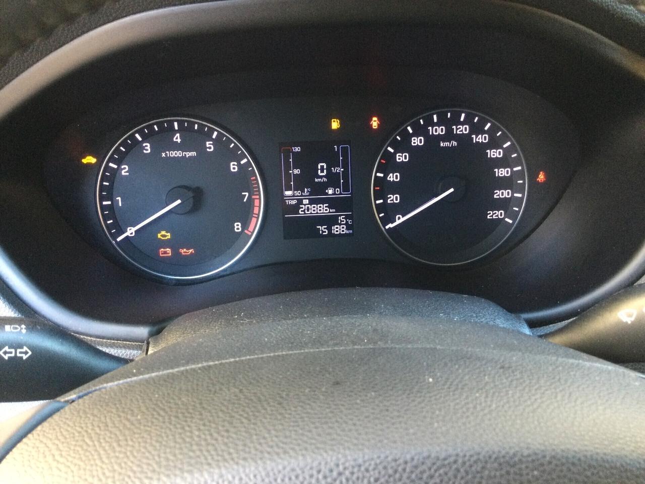 Hyundai i20 1.2 84 CV 5 porte Blackline