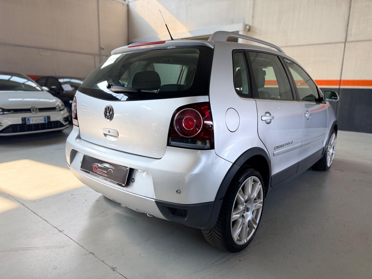 Volkswagen Polo Cross 1.4/80CV 16V NEOPATENTATI