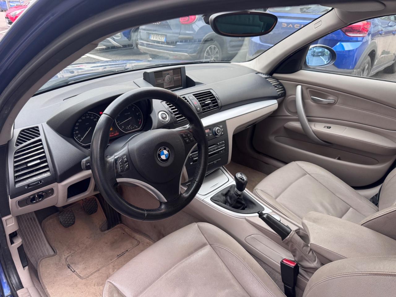 Bmw 120i benzina 5 porte Futura