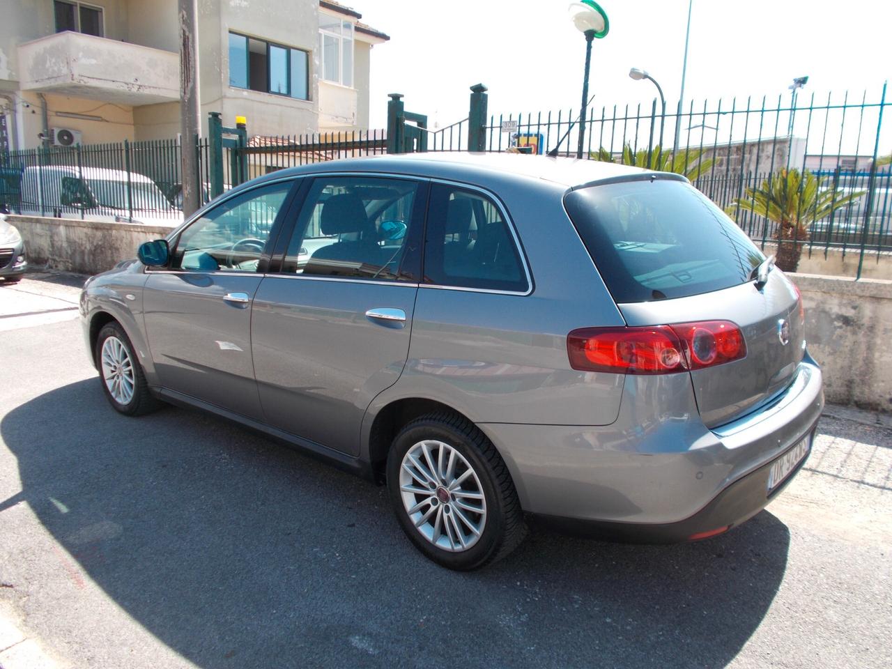 Fiat Croma 1.9 Multijet Emotion