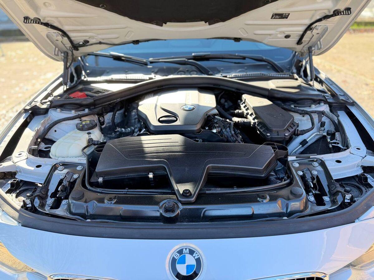 BMW Serie 3 Touring 318d Business Advantage auto BMW SERVICE!