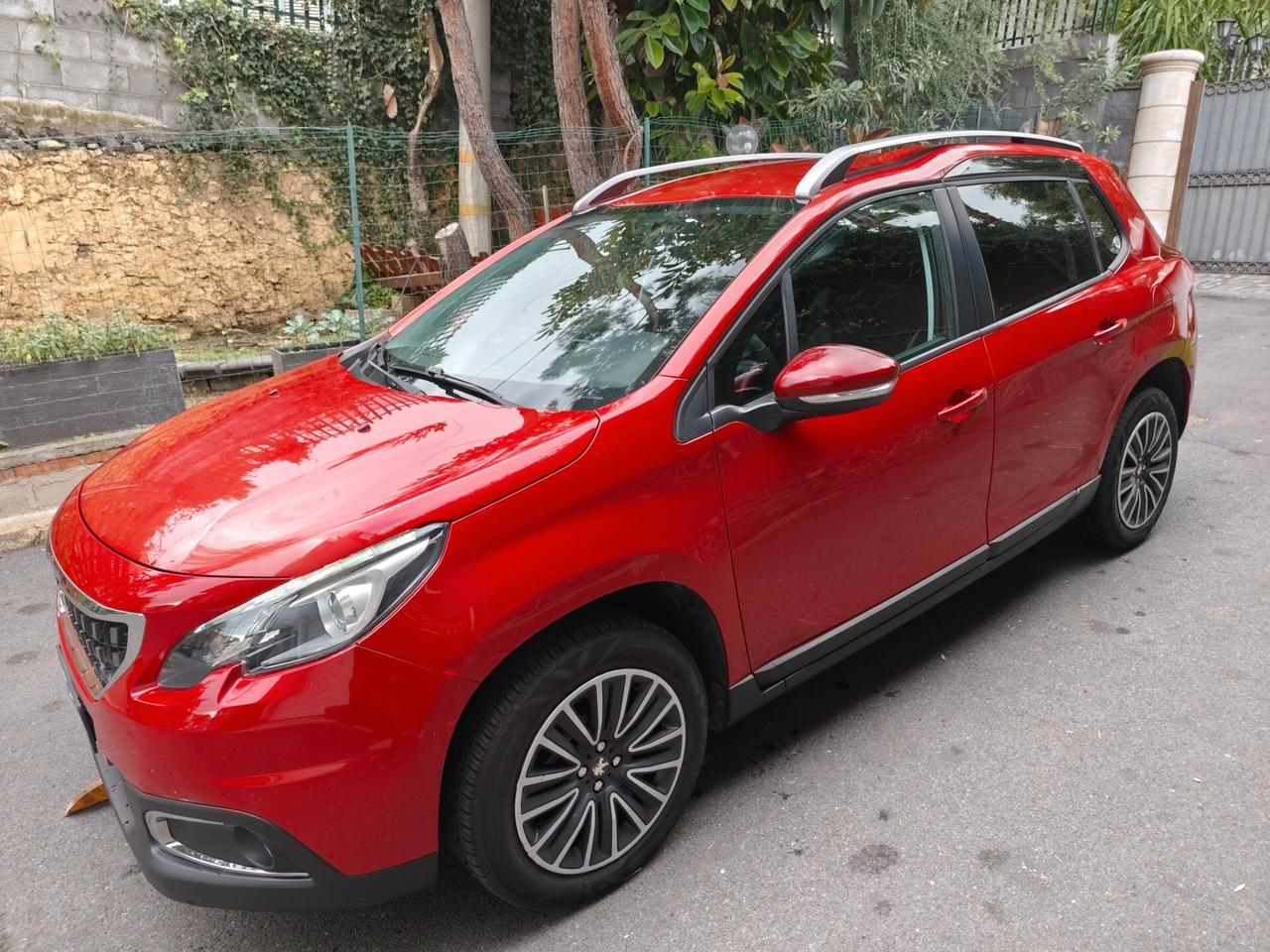 Peugeot 2008 BlueHDi 100cv 2019 98.000 km