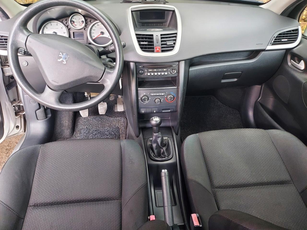 Peugeot 207 1.4 8V 75cv GPL Rinnovato
