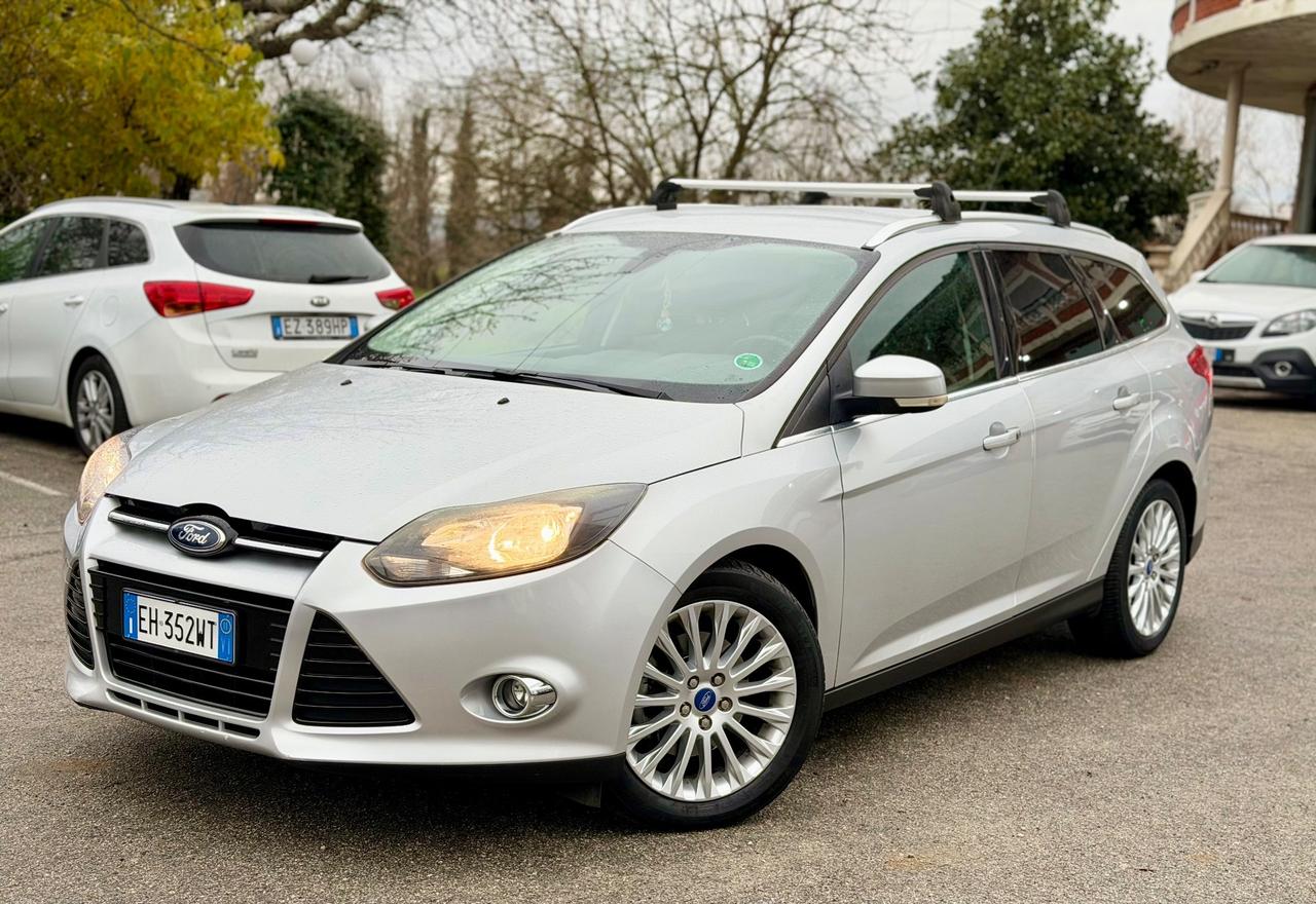 Ford Focus 1.6 105 CV SW Titanium km 142,000 garanzia 12 mesi