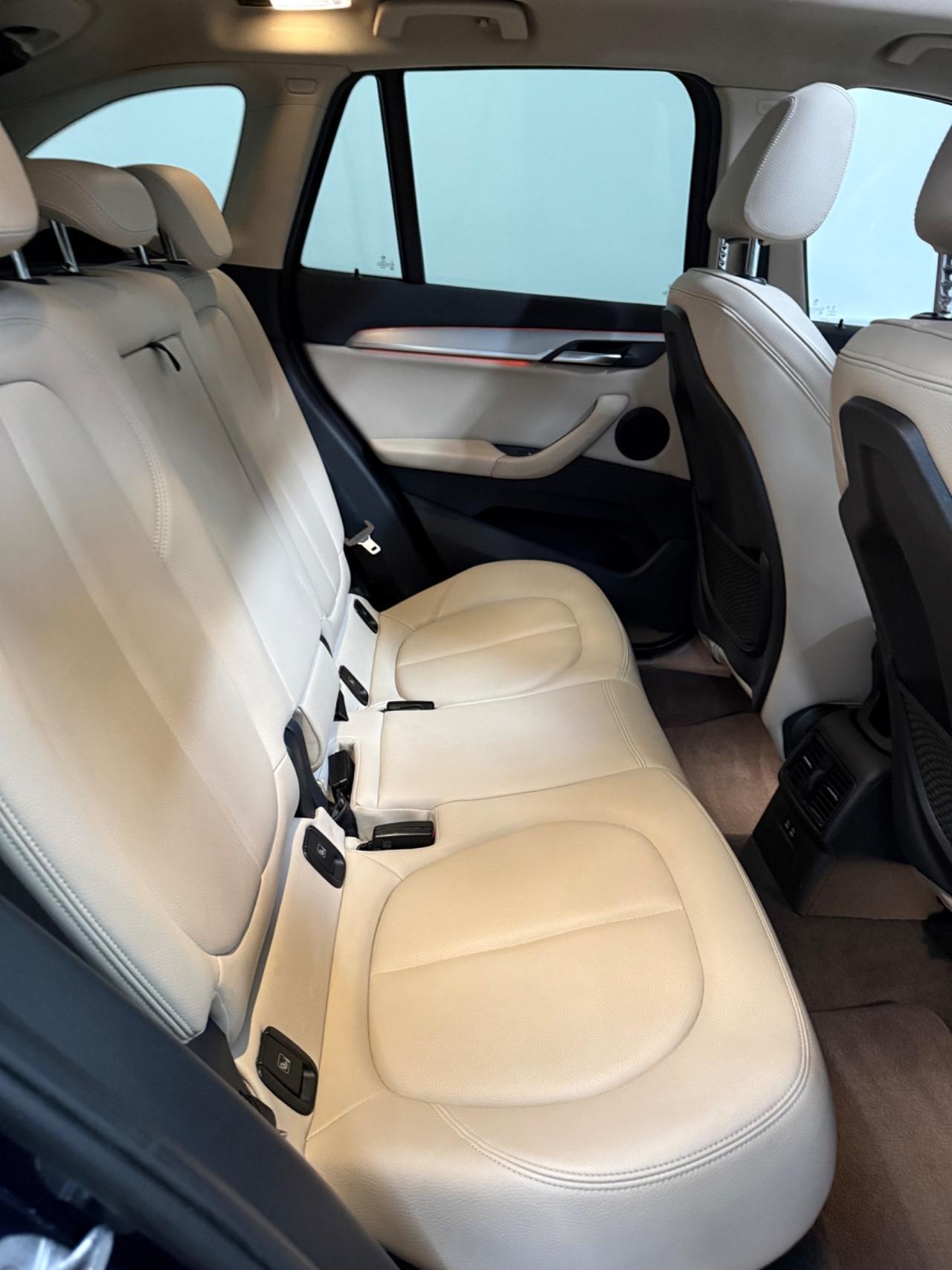 Bmw X1 sDrive18d xLine