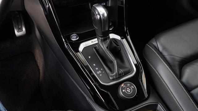 VOLKSWAGEN T-Roc R 2.0 TSI DSG 4MOTION BlueMotion Technology