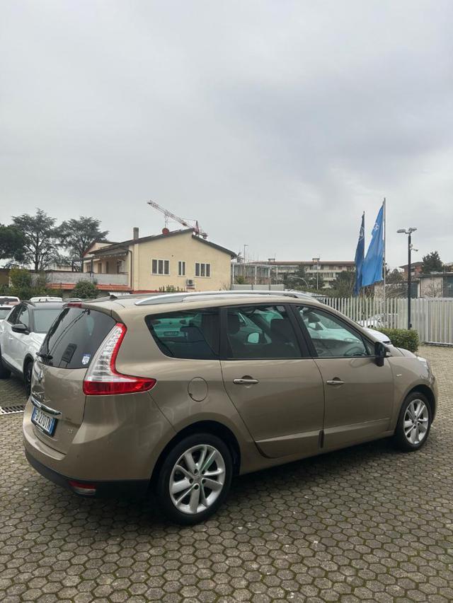 RENAULT Scenic Scénic XMod 7 POSTI NEO PATENTATO