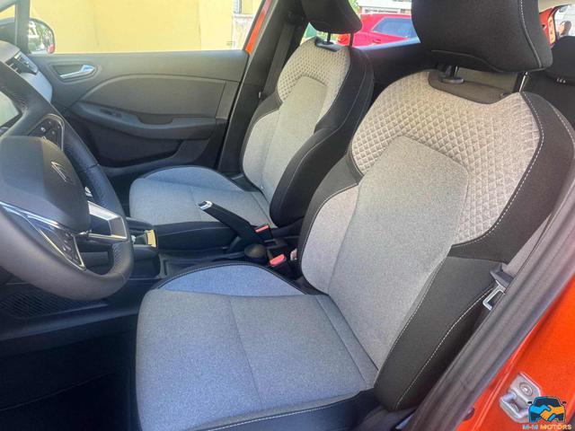 RENAULT Clio TCe 90 CV 5 porte Evolution
